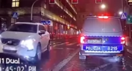 Nie zatrzymali volvo jadącego pod prąd w centrum miasta. Policjantom grożą surowe kary