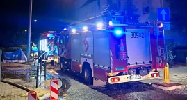 Makabra na Nadodrzu. Kobieta i mężczyzna zaczadzili się dymem z tlącego się tapczanu  