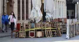Czy na wrocławski Rynek wjadą buldożery? Jest nakaz rozebrania zewnętrznych ogródków