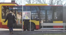 Co piąty autobus we Wrocławiu przyjeżdża spóźniony. Za stanie w korku płacą pasażerowie