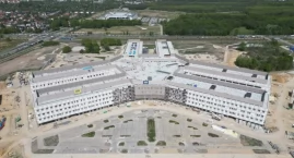 Oto wrocławski szpitalny gigant. Chcąc go obejść, musisz przejść 1,5 kilometra!
