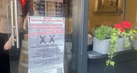 Wojna o ogródki na Rynku trwa. Miasto naliczyło 87 tys. zł kar i zrywa umowy