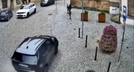 Wstrząsające nagranie wypadku w Bardzie. Tak zginęli&hellip;