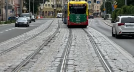 Pomorska dopiero po remoncie, a już w rozsypce. Drog&hellip;
