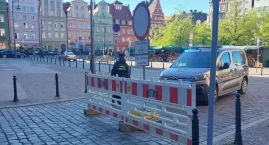 Plac Solny dłużej zamknięty dla kierowców wieczorami&hellip;