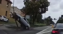 Chciał wjechać na lampę? Za ten wyczyn mandat 2000 z&hellip;