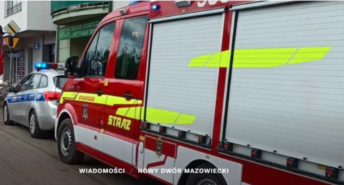 Nowy Dwór Mazowiecki. Kierowca Peugeota potrącił na przejściu dla pieszych dwie dziewczynki