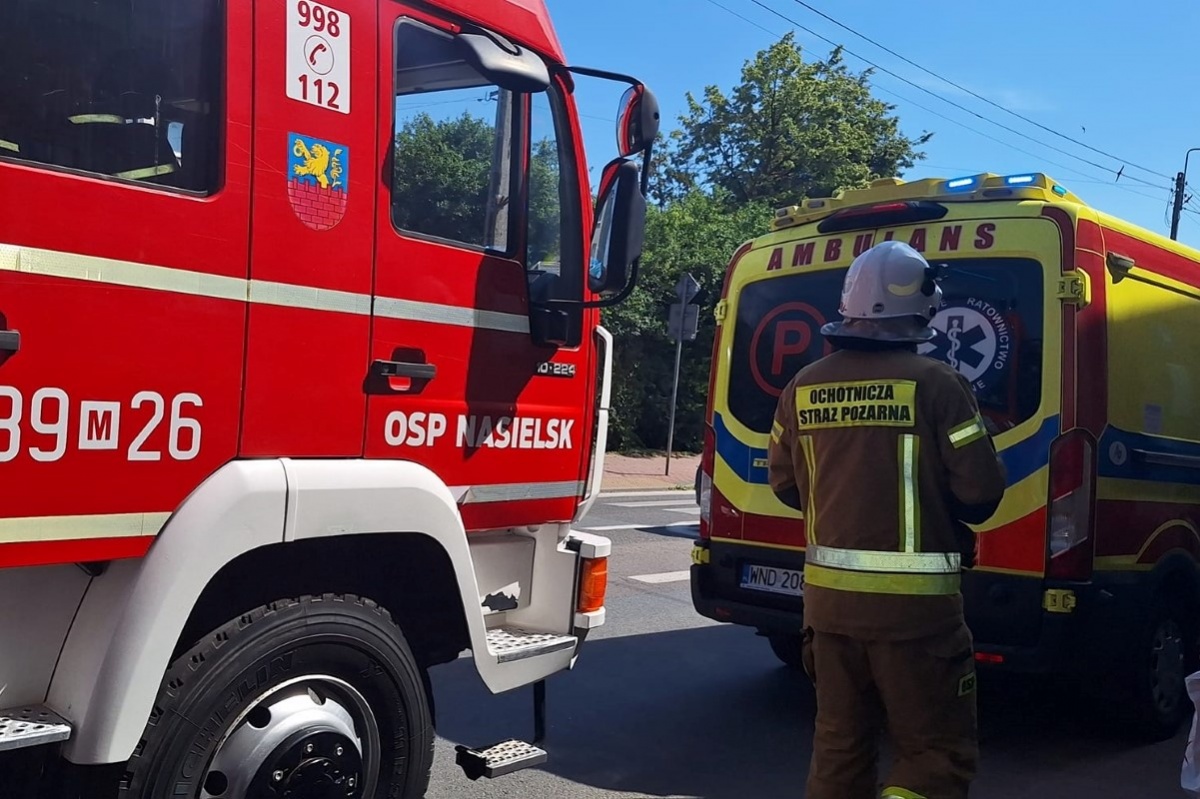 Nasielsk. Potrącenie pieszej na pasach przez samochód osoby na ulicy Warszawskiej