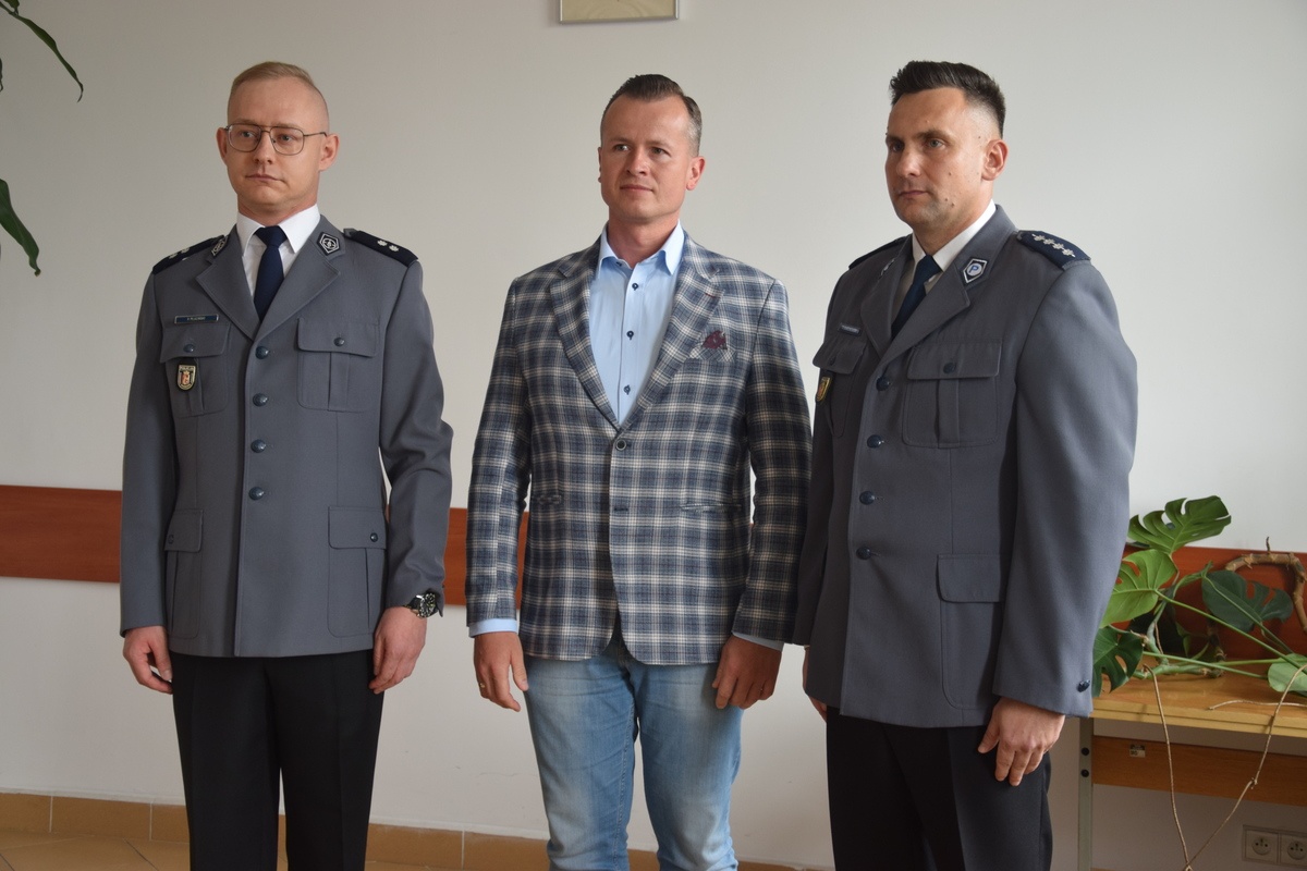 Zmiany kadrowe w nowodworskiej komendzie. Są nowi komendanci w komisariatach