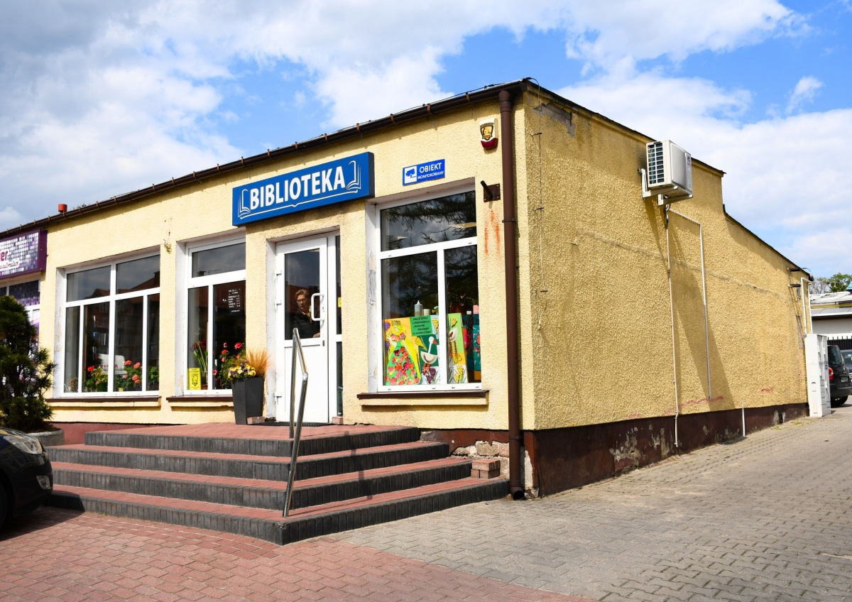 Budynek Gminnej Biblioteki Publicznej w Zakroczymiu do remontu