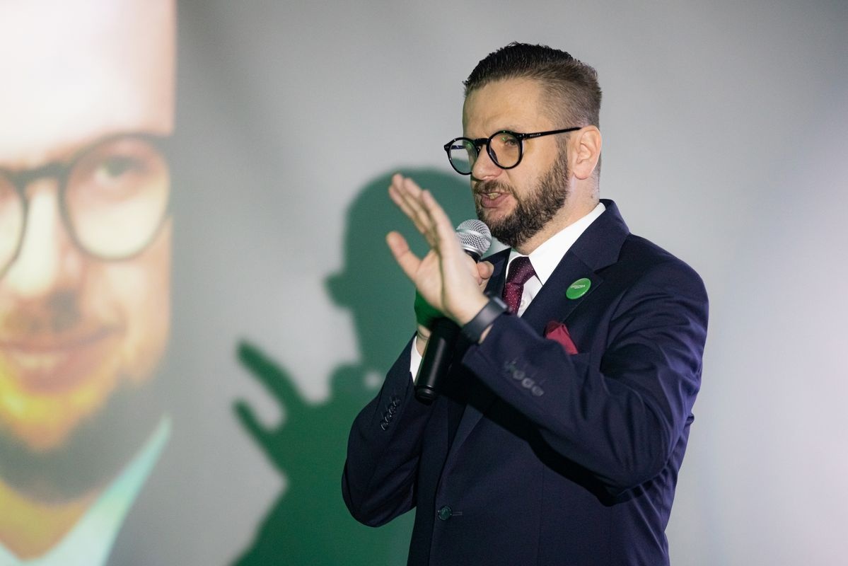 Zdecydowane zwycięstwo Sebastiana Sosińskiego. Wygrał w większości komisji wyborczych