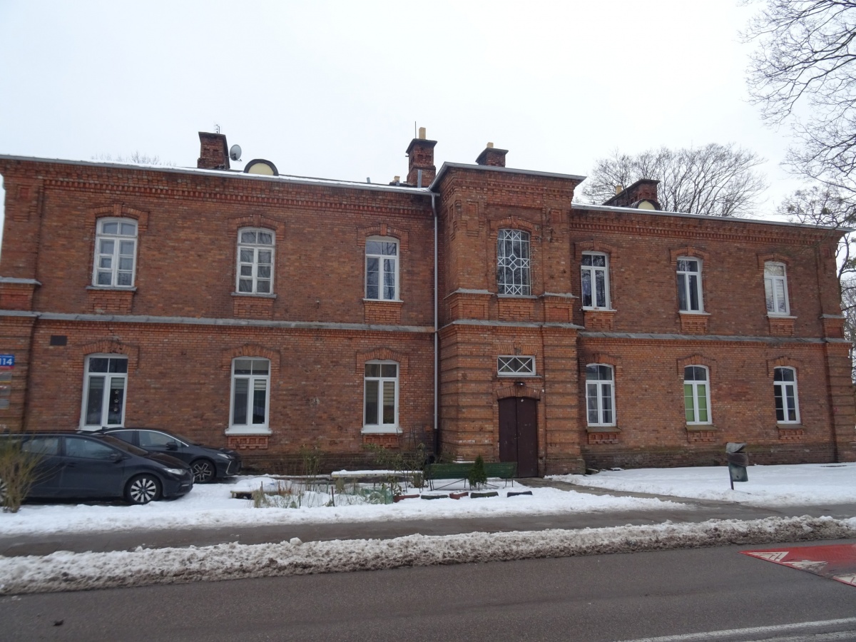 Wielorodzinny budynek przy ul. 29 Listopada w Twierdzy Modlin wpisany do rejestru zabytków