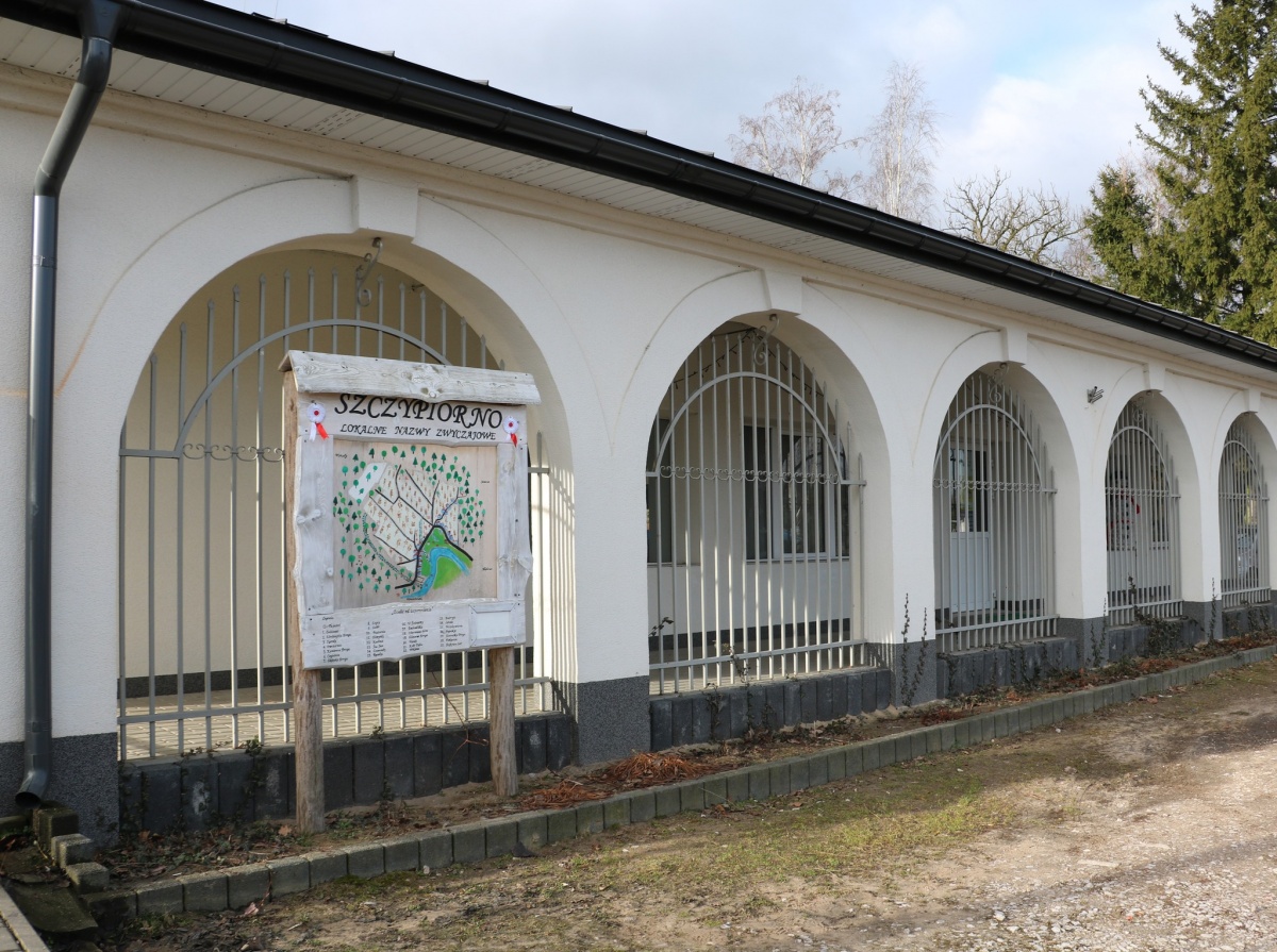 Pomiechówek. Klub wiejski w Szczypiornie doczeka się remontu