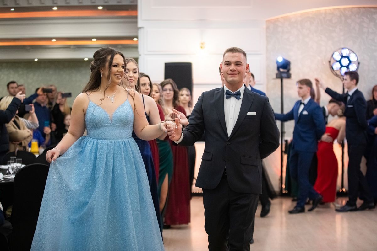 Studniówka Zespołu Szkół nr 2 w Nowym Dworze Mazowieckim w Hotelu Windsor. Zobacz zdjęcia