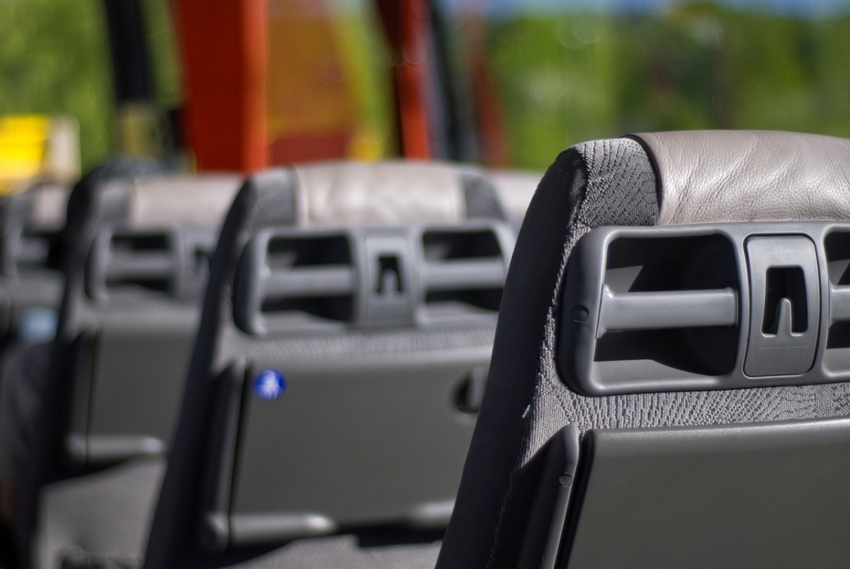 Gmina Pomiechówek chce kupić dwa używane autobusy szkolne