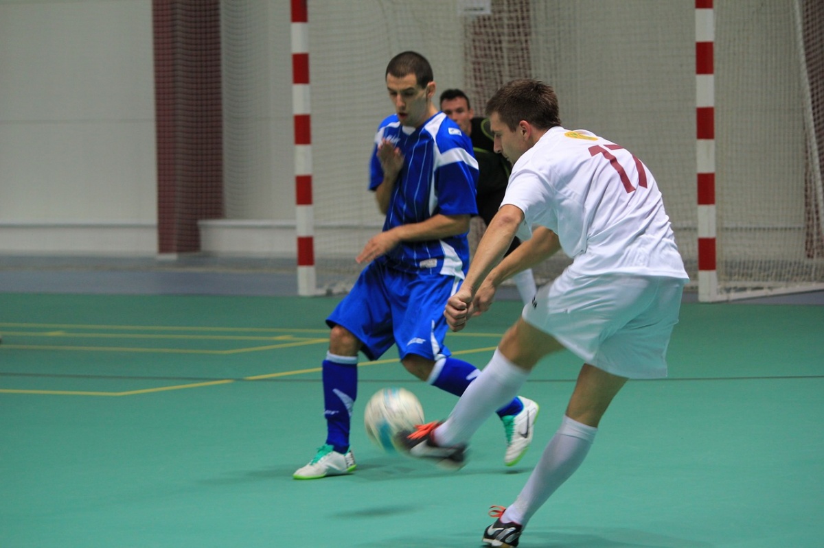 Sportowe przywitanie nowego roku. Turniej halowej piłki nożnej w Nowym Dworze Mazowieckim