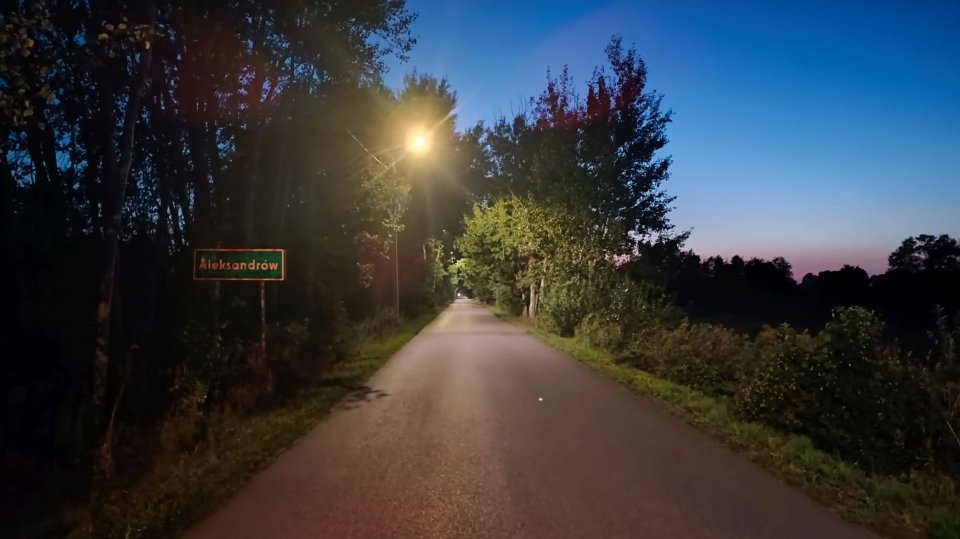 Gmina Czosnów wymieniła uliczne oświetlenie na energooszczędne