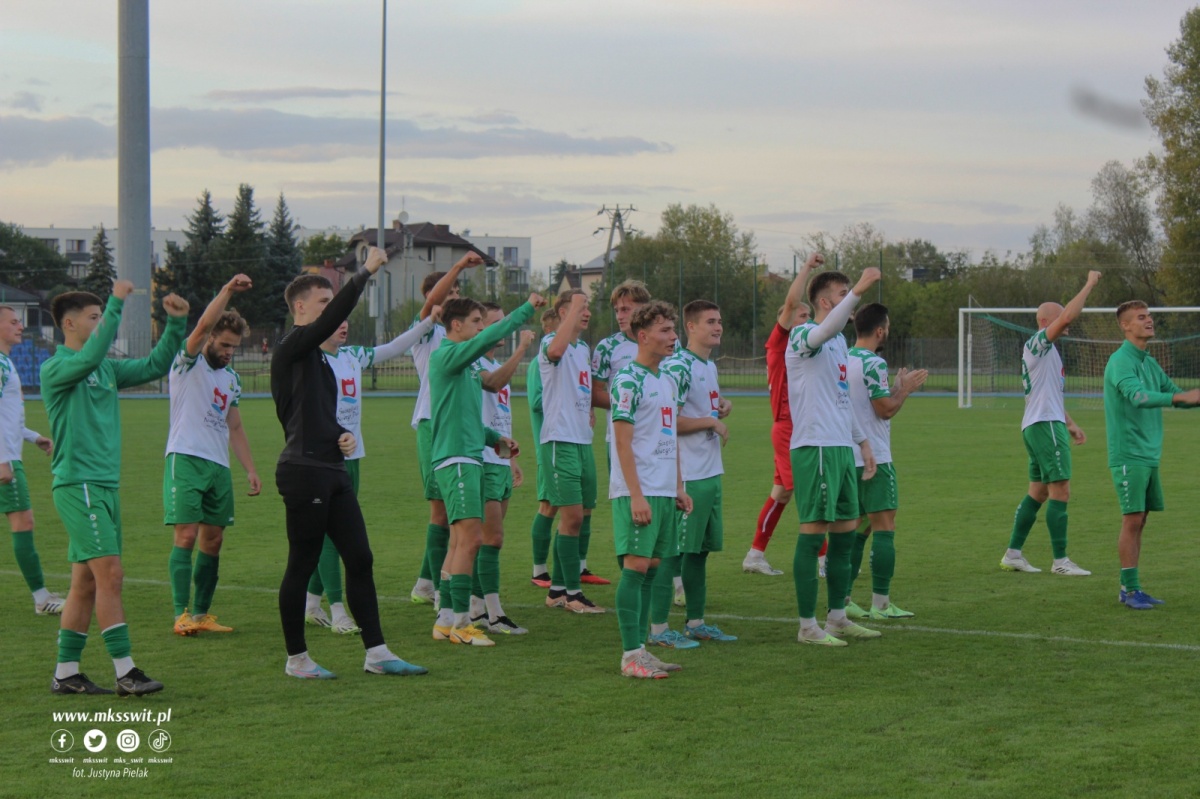 Pogrom na stadionie w Nowym Dworze Mazowieckim. Świt zdemolował Concordię Elbląg