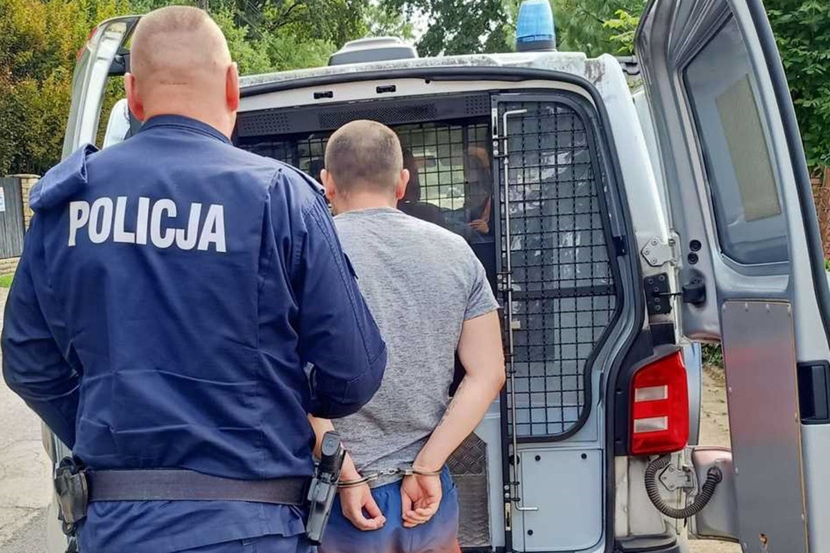 Nowy Dwór Mazowiecki. Poszukiwany alimenciarz w rękach policji. 40-latek spędzi ponad rok w więzieniu