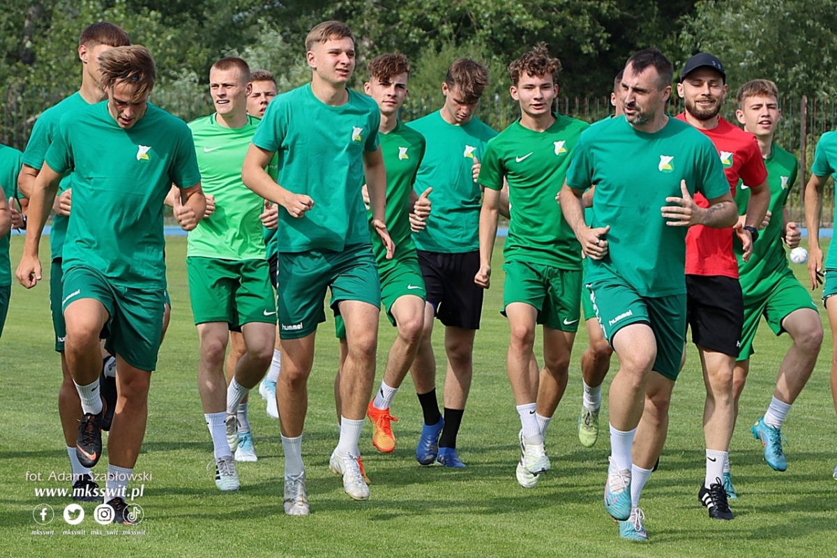 Okienko transferowe w Świcie. Kto nie przedłużył kontraktu z klubem?