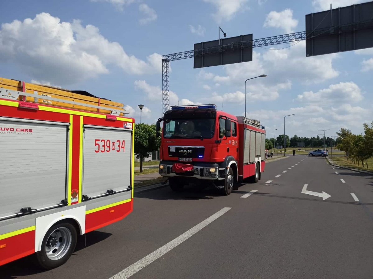 Ewakuacja 250 osób na lotnisku w Modlinie