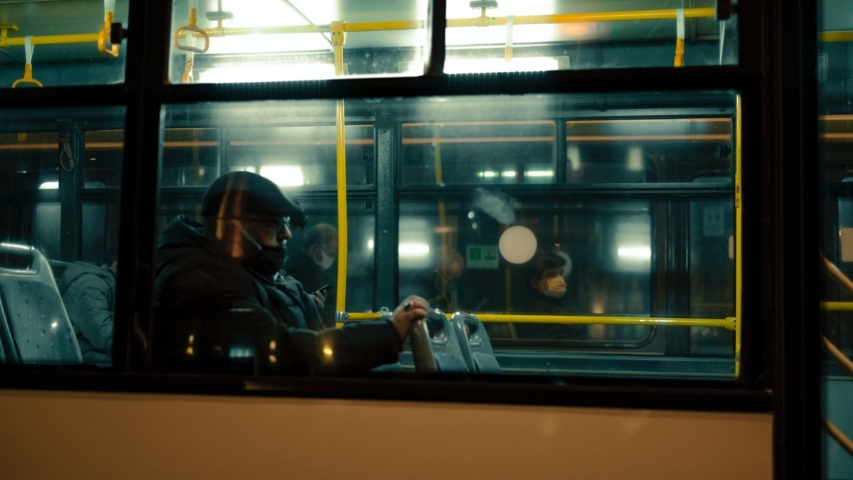 Brak środków finansowych na komunikację autobusową. Jest odpowiedź starostwa na interpelację radnej