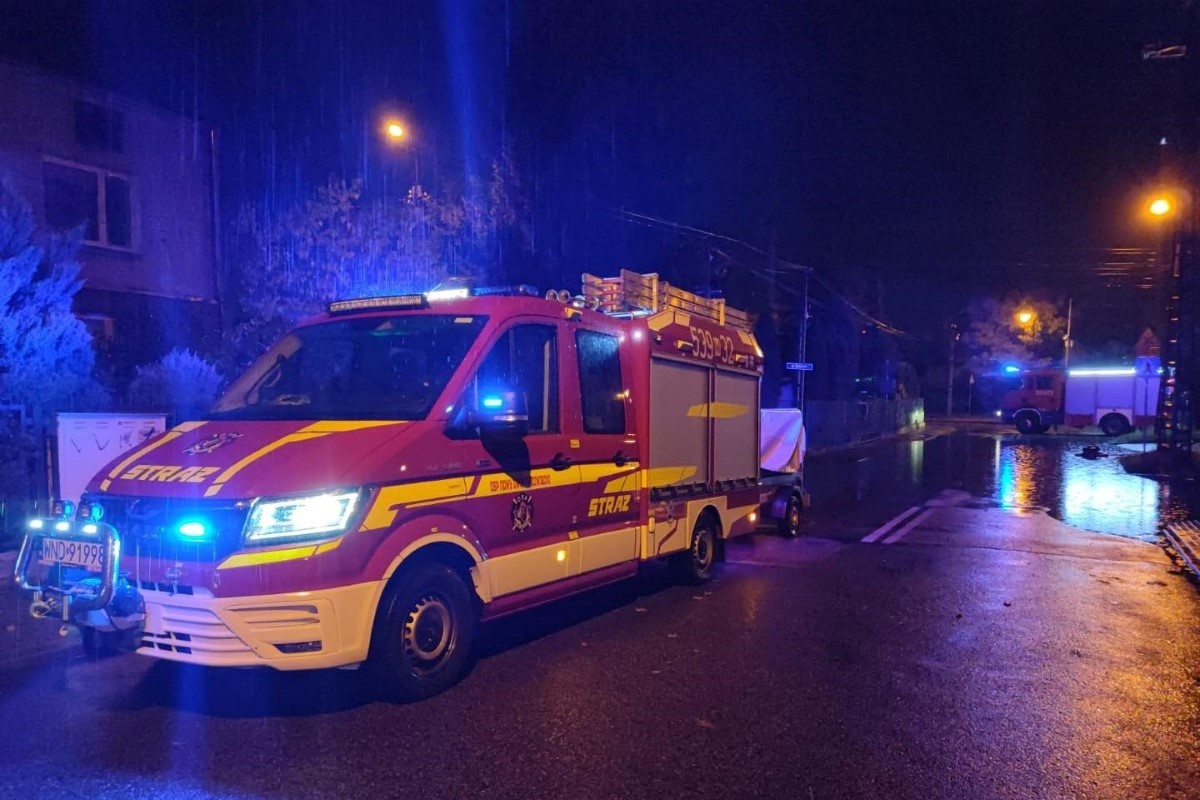 Nowy Dwór Mazowiecki. Strażacy pomogli pacjentce w nowodworskim szpitalu