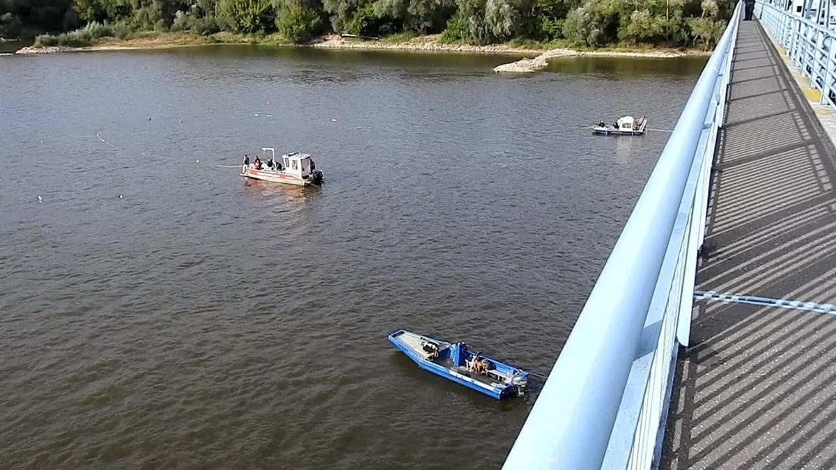 Akcja poszukiwawcza nad Wisłą. Zaangażowanych pięć łodzi ratowniczych