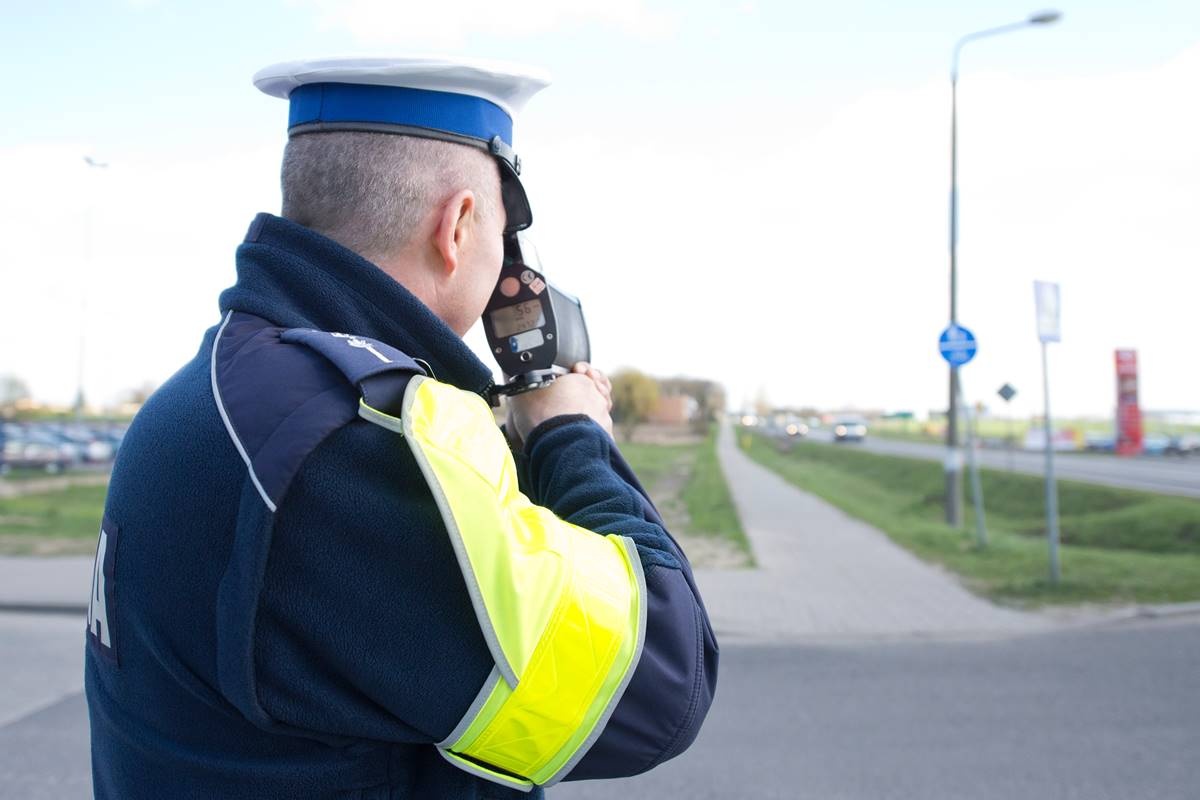 Pomiechówek. 33-latek dwa razy w ciągu tygodnia zatrzymany za kółkiem pomimo zabranego prawa jazdy