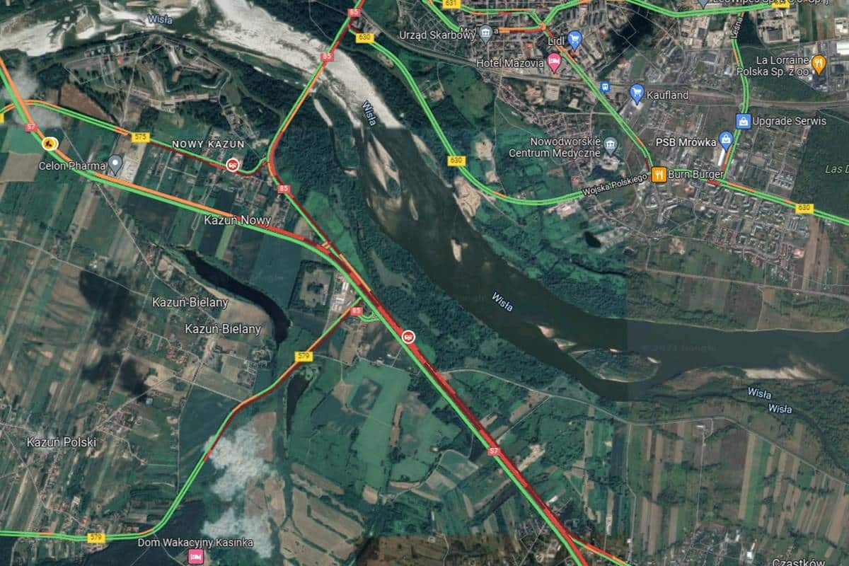 Nowy Dwór Mazowiecki. Gigantyczny korek na S7. Drogowcom przeciągnęły się roboty przygotowawcze