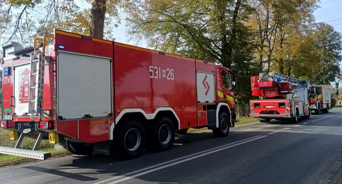 Czosnów. Pożar w kotłowni domu jednorodzinnego w Kazuniu Nowym. Pierwszy z pożarem walczył właściciel budynku
