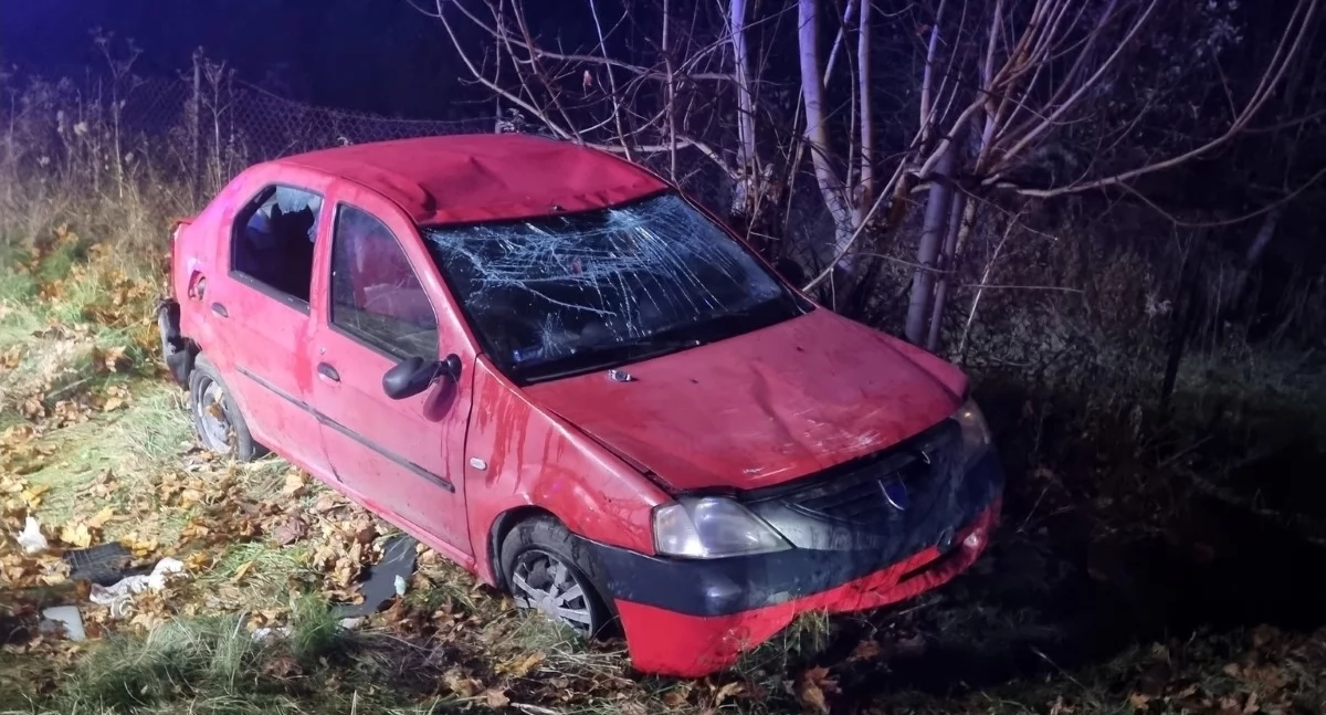 Pomiechówek. Tragiczny wypadek w Nowym Orzechowie. Nie żyje 60-letni mężczyzna, a trzy osoby trafiły do szpitala