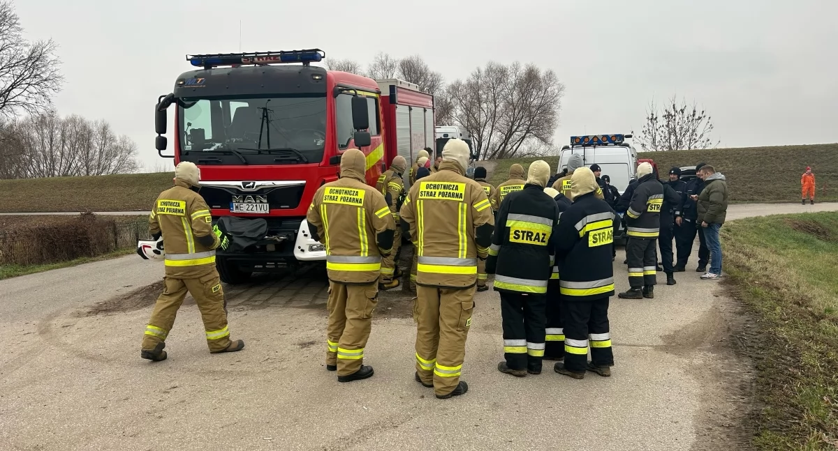 Leoncin. Czwarty dzień policjanci i strażacy prowadzą poszukiwania zaginionego 55-letniego mężczyzny (aktualizacja)
