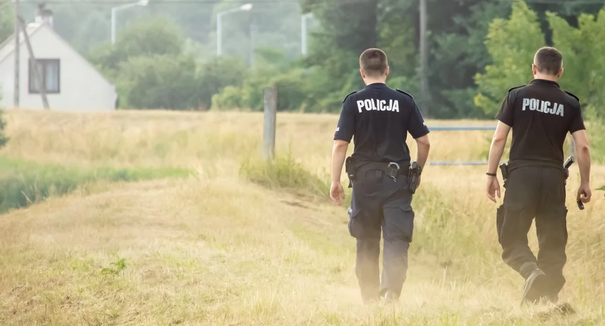 Nasielsk. 24-latek pijany przyjechał samochodem na spotkanie z policjantami. W domu miał narkotyki 