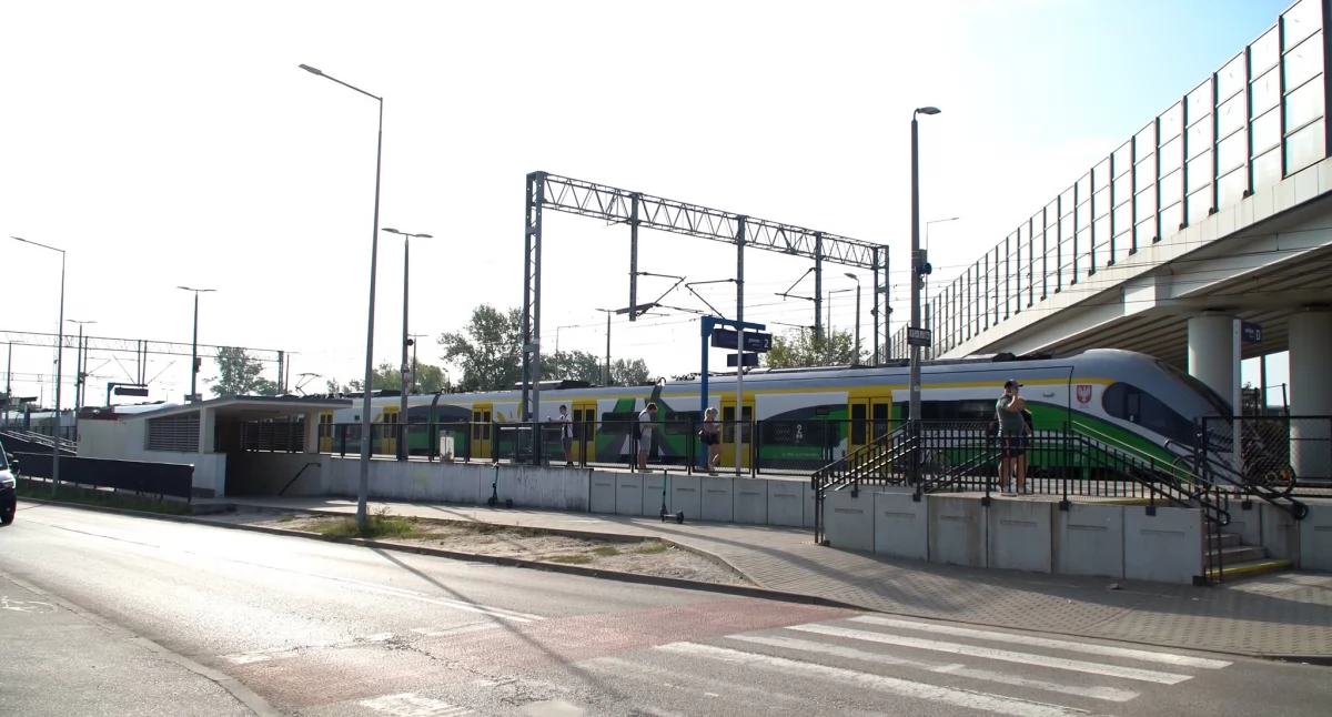 Nowy Dwór Mazowiecki/Pomiechówek: Konsultacje społeczne dotyczące obszaru ograniczonego użytkowania dla linii kolejowej E65.