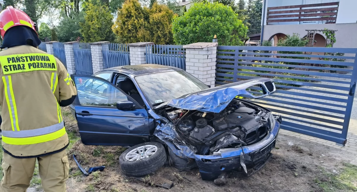 Leoncin. Zderzenie Volkswagena w BMW na DW 575 w Małej Wsi przy Drodze. Sprawca kolizji miał już wcześniej zatrzymane prawo jazdy