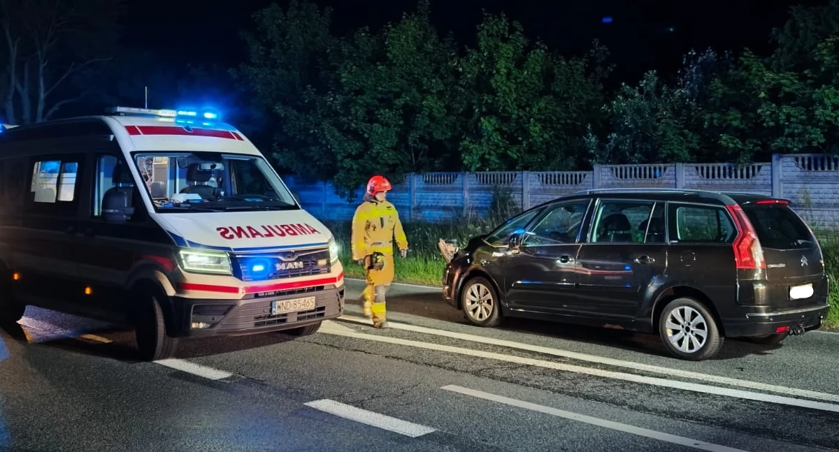 Zakroczym. Śmiertelne potrącenie pieszego przez samochód osobowy na DK 62. Pomimo reanimacji życia mężczyzny nie udało się uratować
