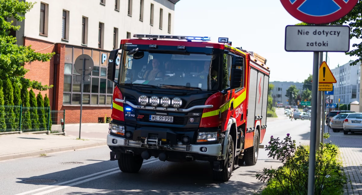 Burza nad powiatem nowodworskim – Strażacy sprawnie usuwali skutki żywiołu. Podsumowanie działań służb ratunkowych po wczorajszej burzy