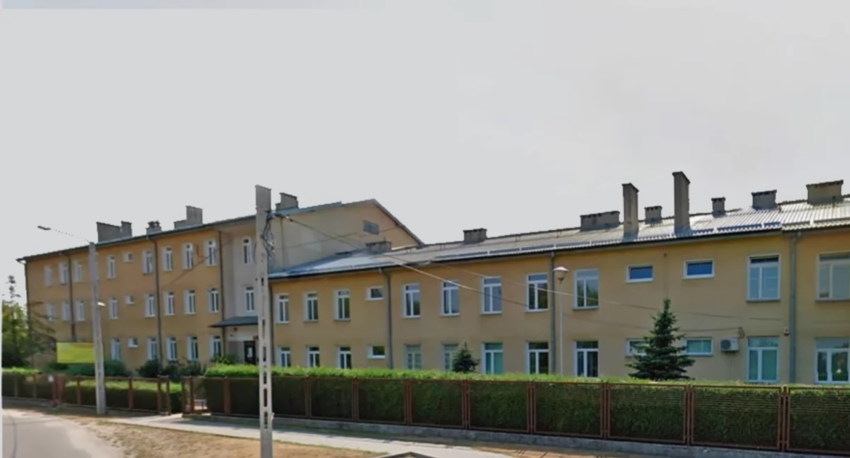 Pomiechówek. Planują budowę boiska wielofunkcyjnego przy ZSP im. gen. Władysława Sikorskiego. Poszukiwany jest wykonawca dokumentacji projektowej