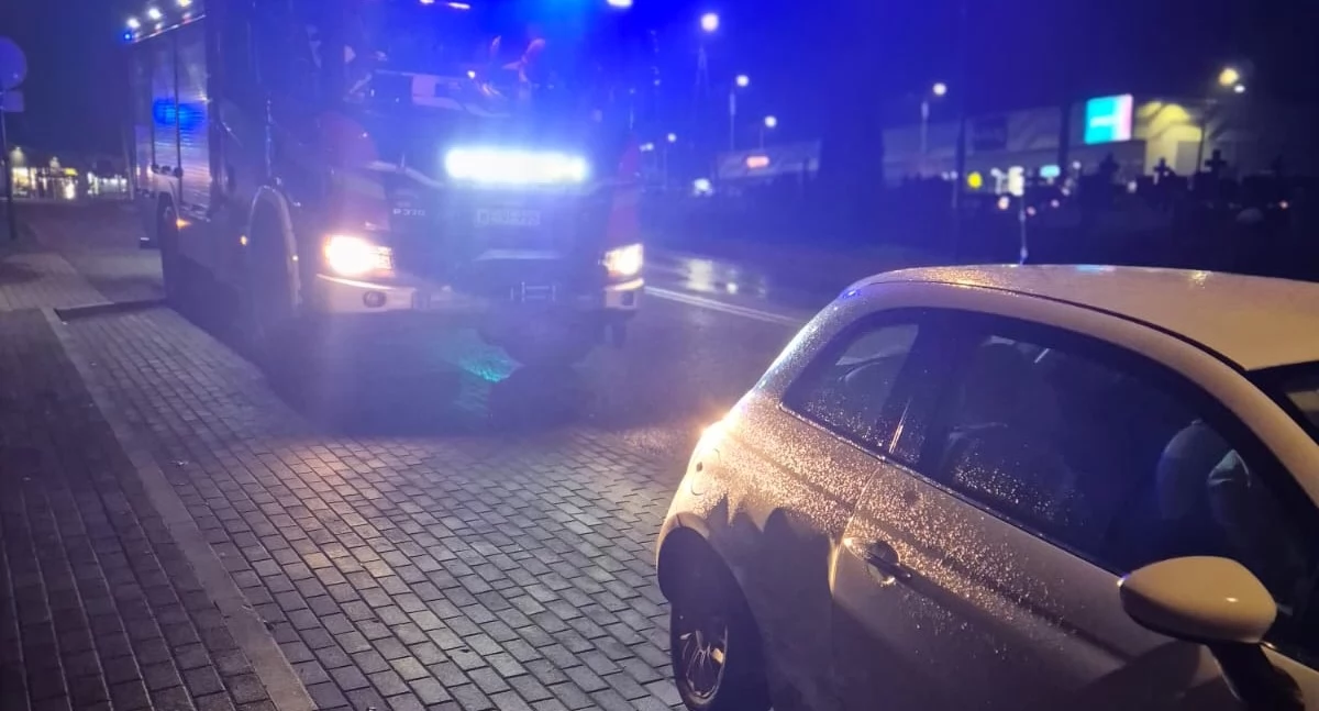 Zakroczym. Zderzenie dwóch aut osobowych na skrzyżowaniu Płońskiej i Koźmińskiego