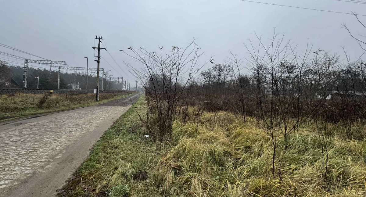 Miasto otrzyma od AMW działki warte ponad 800 tys. zł. Decyzja MON przybliża budowę drogi do cmentarza komunalnego