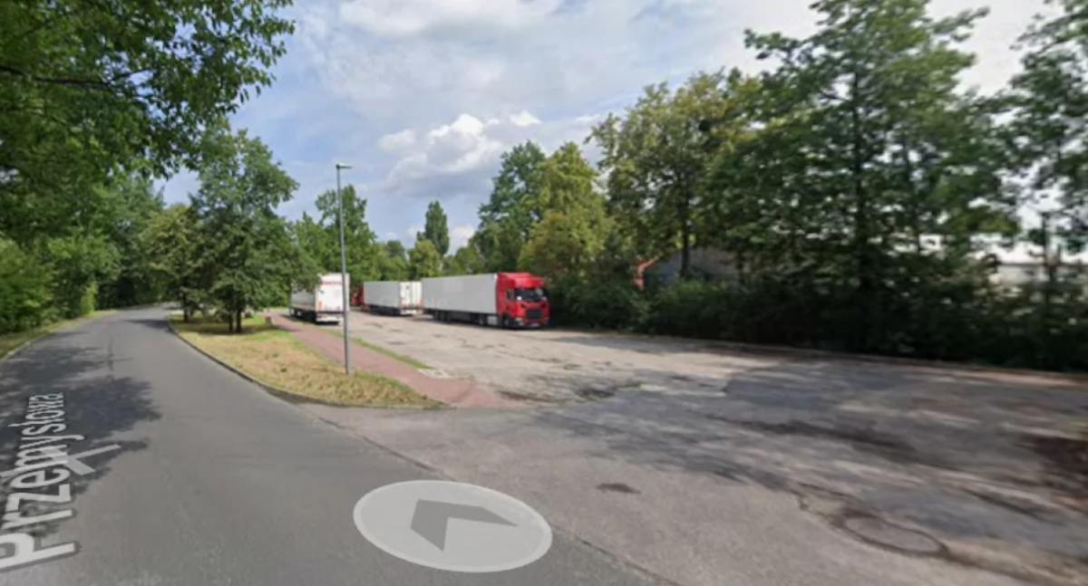 Nowy Dwór Mazowiecki sprzedaje działkę przy ul. Przemysłowej. Parking dla ciężarówek trafi pod młotek