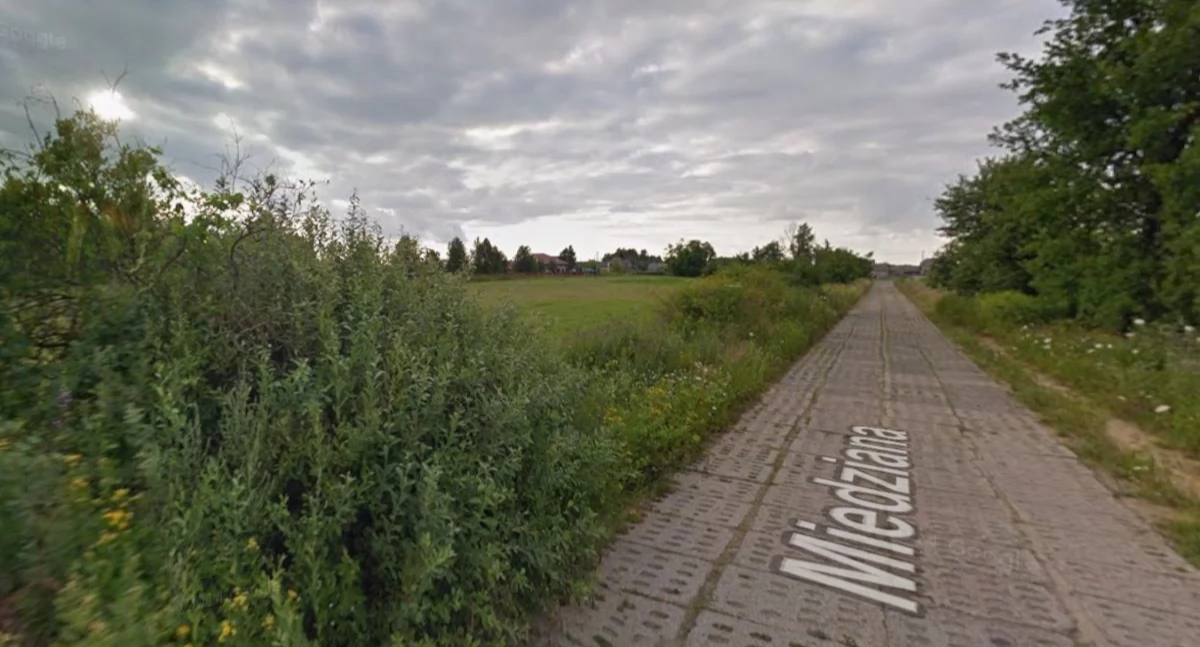 Czosnów. Budowa nowej drogi publicznej we wsi Augustówek. Trwają wywłaszczenia i podziały działek