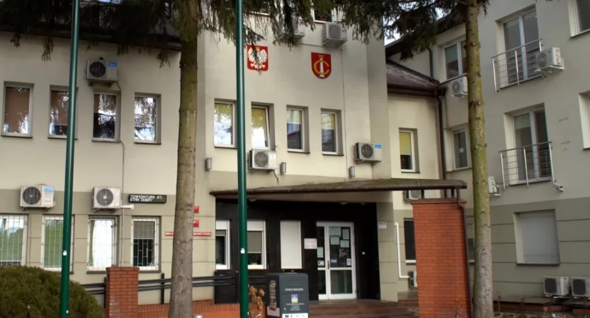 Czosnów. Budżet na 2026 rok uchwalony. Na wydatki majątkowe, w tym inwestycje zaplanowano ponad 22 mln zł. Zadłużenie gminy w 2026 roku może wzrosnąć do 18 mln zł