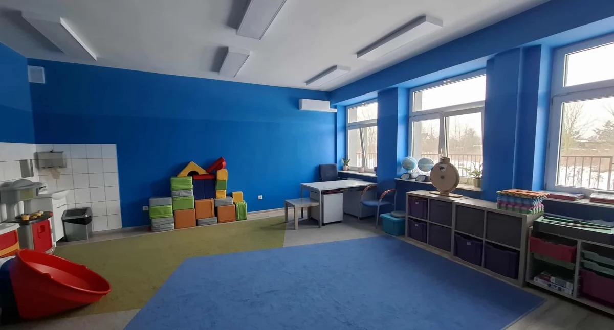 Czosnów. Modernizacja gminnych placówek oświatowych. Jakie prace zostały wykonane?