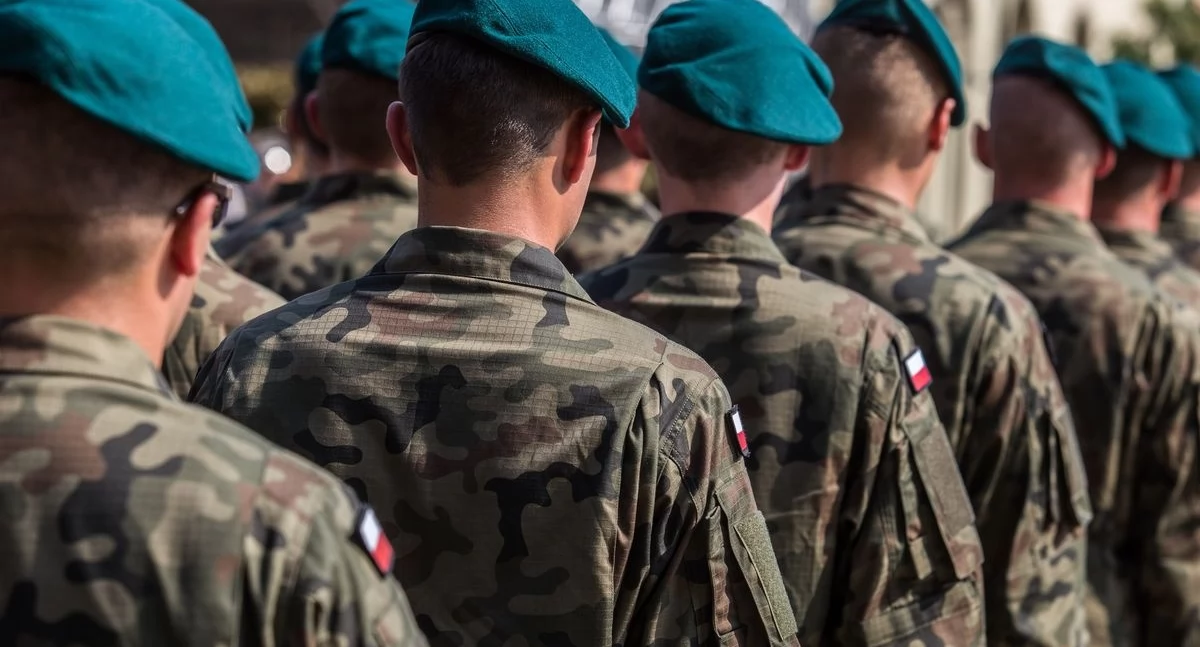Wojsko wzywa mieszkańców powiatu nowodworskiego na kwalifikację. Co grozi za brak stawiennictwa?