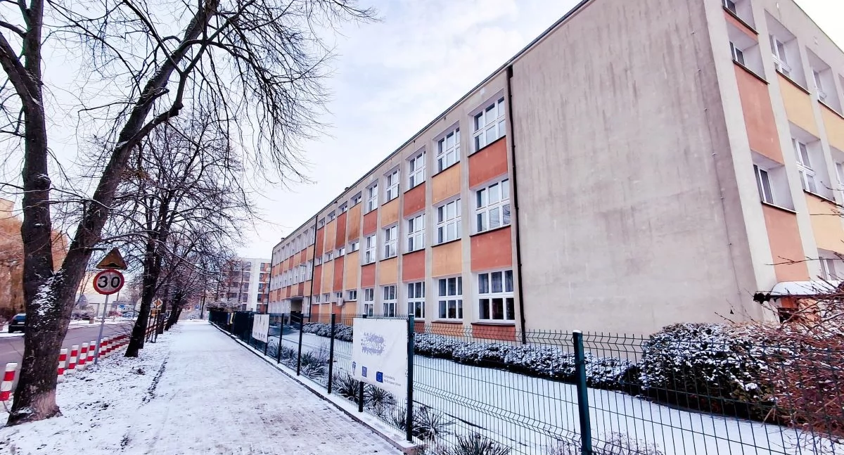 24. Powiatowa Giełda Szkół Ponadpodstawowych w Nowym Dworze Mazowieckim. Ósmoklasiści poznają ofertę szkół średnich prowadzonych przez powiat nowodworski