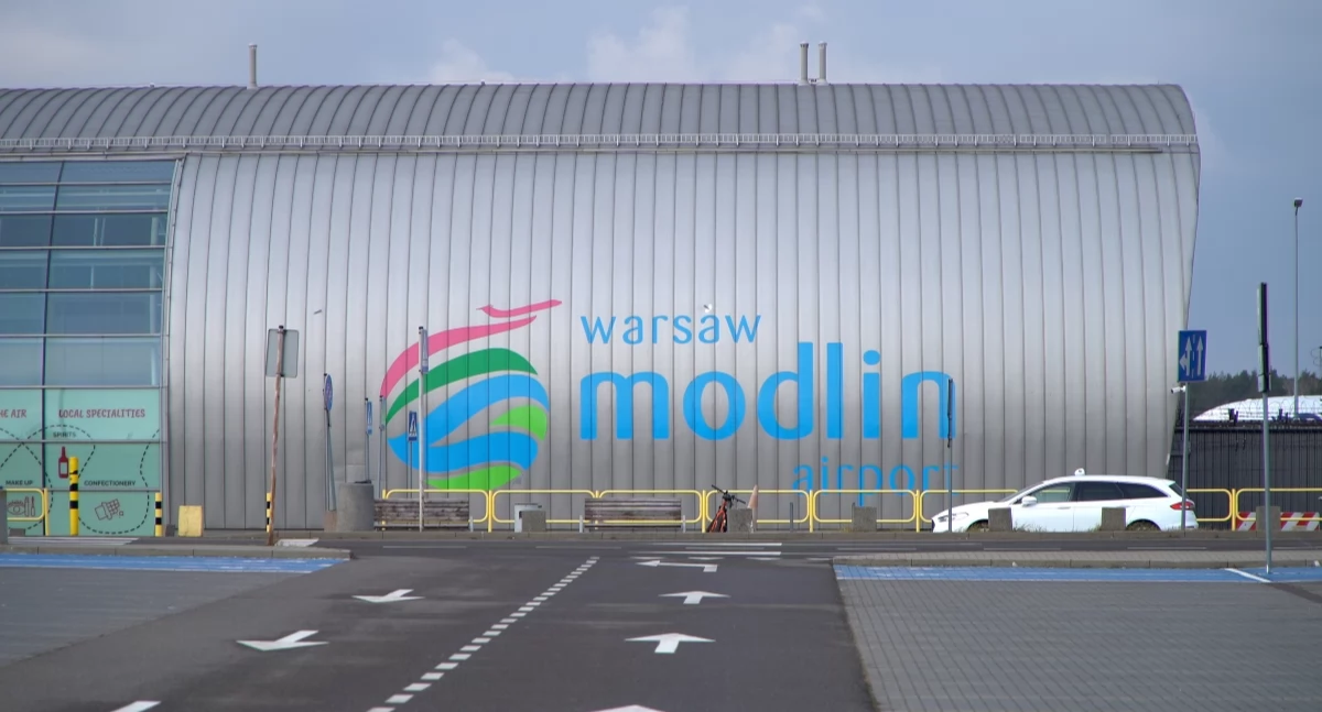 Nowy Dwór Mazowiecki. Na terenie Lotniska Warszawa-Modlin planowany jest montaż terminala powłokowego. szukają wykonawcy 