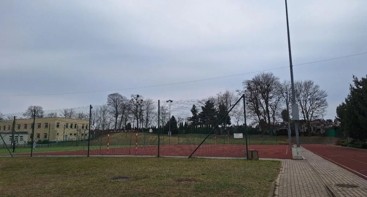 Nowy Dwór Mazowiecki. Przy podstawówce przy Słowackiego powstanie nowoczesny wart 1 mln zł kompleks sportowy. Niedługo ruszy projektowanie inwestycji?