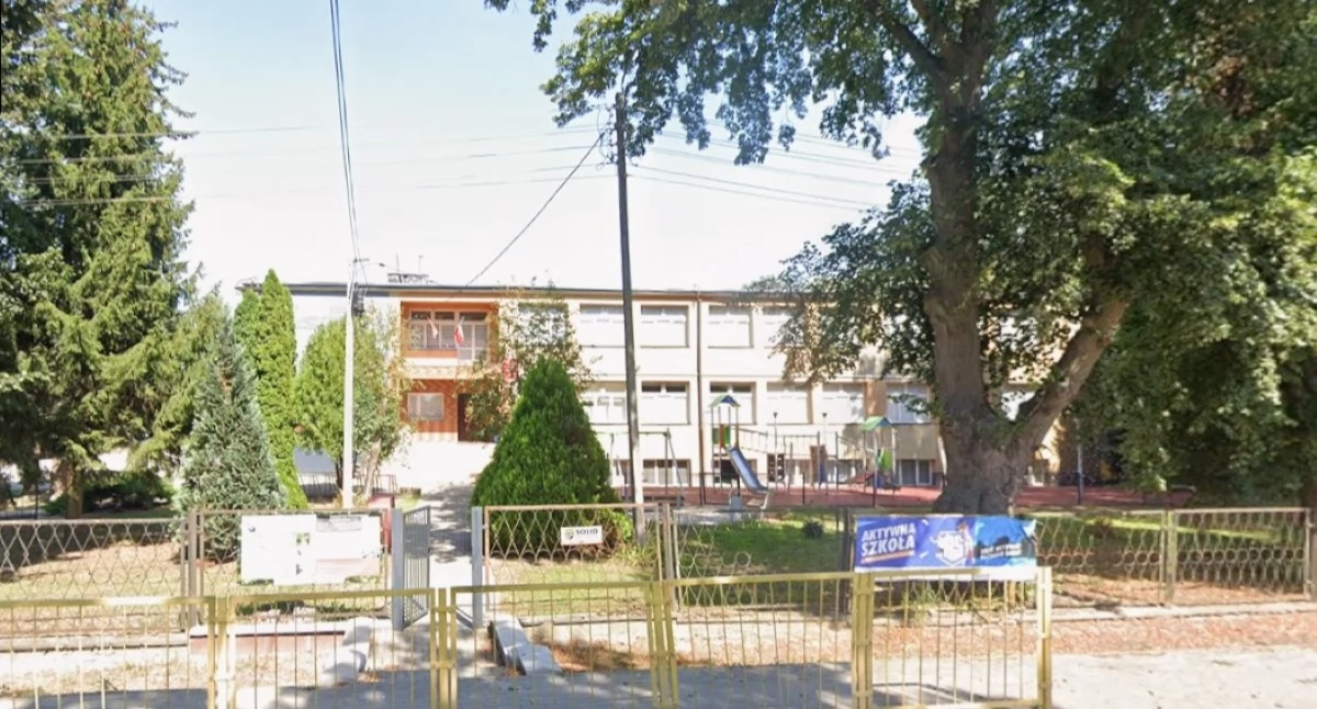 Czosnów. Cześć ważnych pomieszczeń Szkoły Podstawowej w Kazuniu Nowym zostanie przebudowana. Poszukiwany jest wykonawca zaplanowanych prac